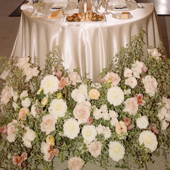 Sweetheart Table / Long Low Arrangement